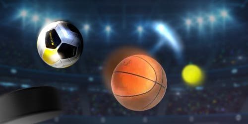 Balones de fútbol, baloncesto y tenis junto a un disco de hockey
